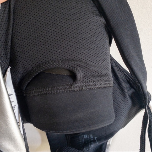 Nike Indy Light-Support Padded Metallic Sports Bra - Picture 9 of 10